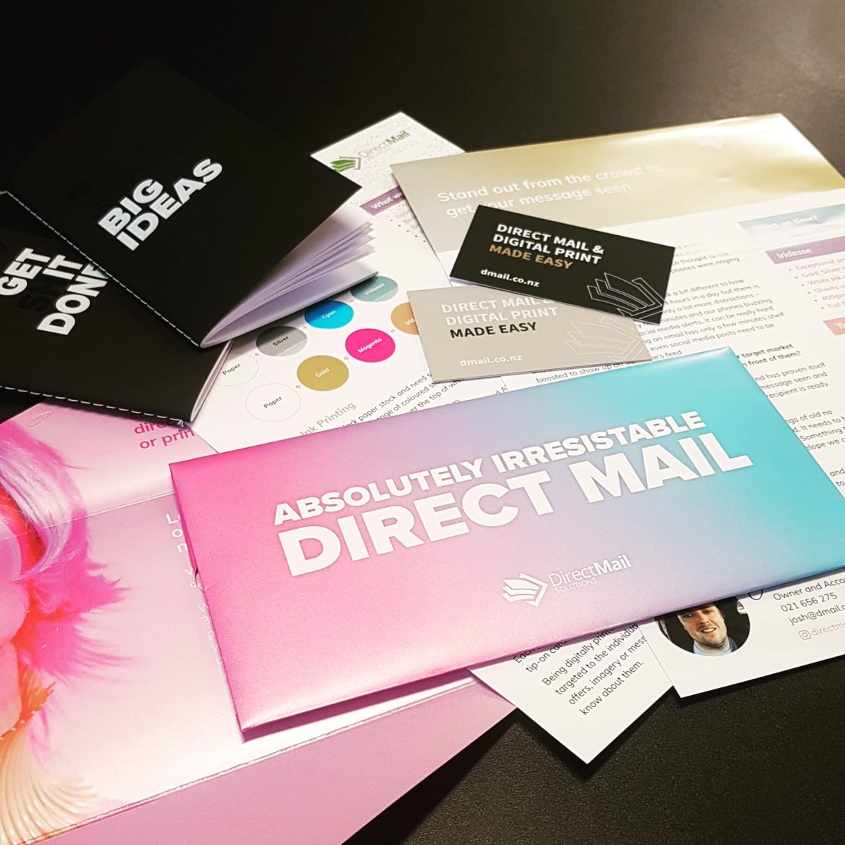 Premium dimensional mail packs with custom printed inserts and specialty finishes